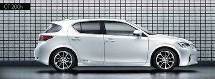 Lexus CT 200h läckte ut i förtid