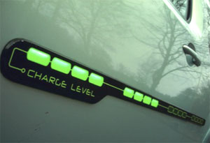 Renault: Vi kikar på första elbilen