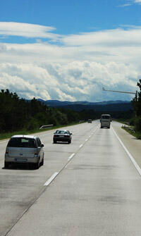 Böter för vänsterfils-drönare