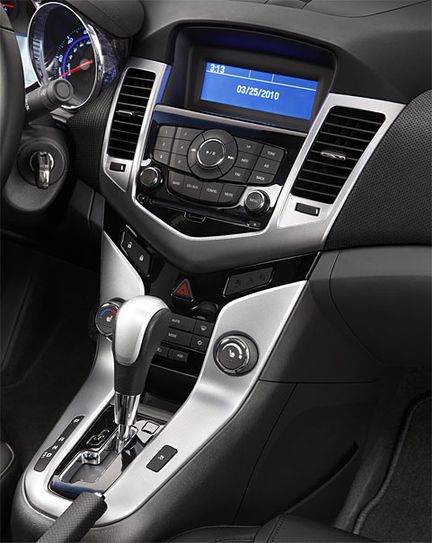 Chevrolet Cruze nyheter: Eco och RS