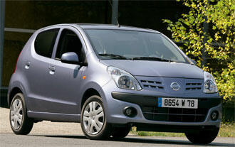 Suzuki visar Alto med start-stopp