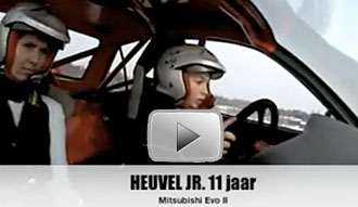 11-åring rattar rally-Mitsubishi