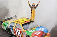 Kyle Busch otippad segrare i Las Vegas