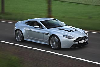 Aston Martin V12 Vantage - bildfrosseri!