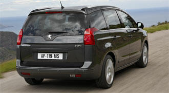 Peugeot 5008 utmanar Renaults familjebuss