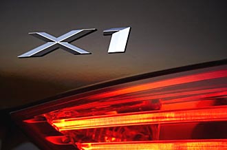 BMW X1: Nya bilder och hemlig fakta