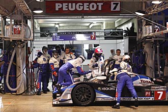 Sarrazin gav Peugeot pole inför Le Mans
