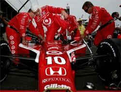 Dario Franchitti på väg mot toppen i Indy Car