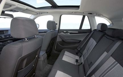 BMW X1: Officiella bilder och provkörning