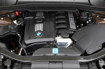 BMW X1: Officiella bilder och provkörning