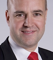 Reinfeldt tänker inte riskera något hos Saab