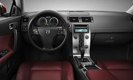 TV: Här rullar nya Volvo C70