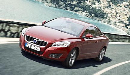 TV: Här rullar nya Volvo C70