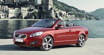 TV: Här rullar nya Volvo C70