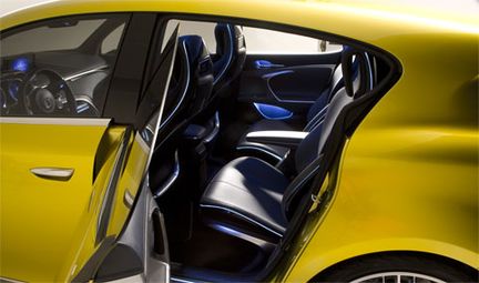 Lexus LF-Ch: Officiella bilder