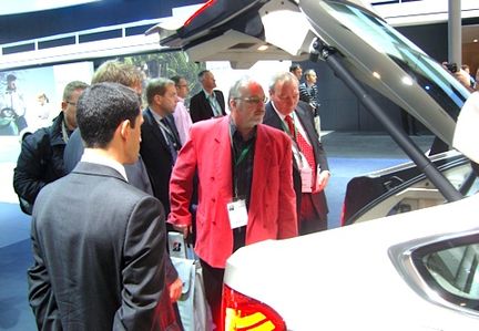 Frankfurt: Trångt hos BMW - men rymligt!