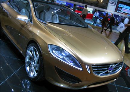 Volvos designchef: "Lite bling-bling är inte uteslutet"