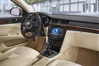 OFFICIELL: Nya Skoda Superb