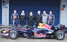 Nya BMW Sauber F1.08 och Red Bull RB4 är på banan