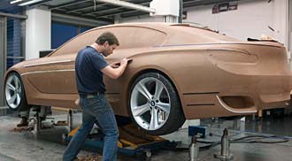 BMW:s Gran Turismo blir verklighet