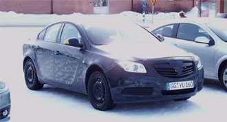Opel bjuder på ny tjuvtitt av Insignia