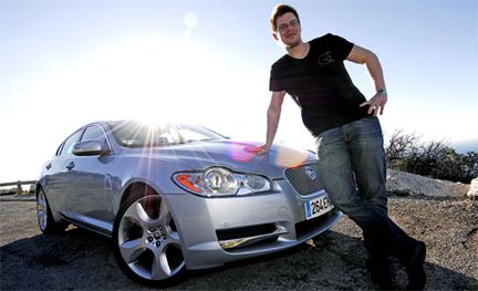 Provkörd: Jaguar XF SV8