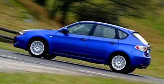 TEST: Fiat mot Subaru