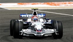 Robert Kubica knep pole position i Bahrain