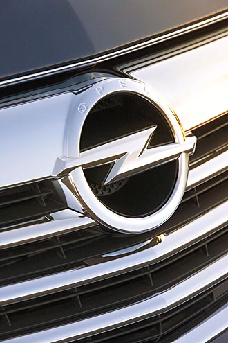 ÄNTLIGEN OFFICIELL: Opel Insignia!