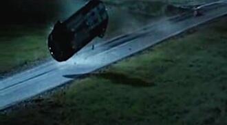 FILM: Bonds tjänstebil uppfiskad ur sjö