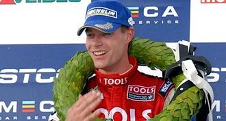 Fredrik Ekblom vann STCC efter tätkrasch