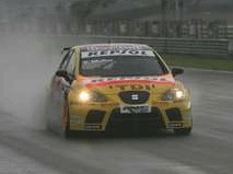 Yvan Muller tog pole i Valencia