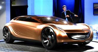 Mazda 1 utmanar Toyota IQ