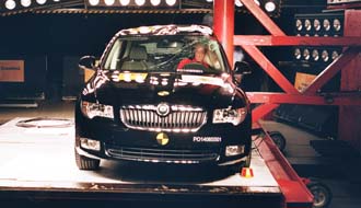 Euro NCAP: Fem stjärnor för Audi A4