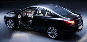 Vi har provsuttit: Opel Insignia från insidan!