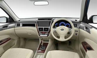 Subaru Exiga - rallybil för sju