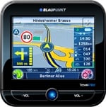 Nytt i höst: Navigatorn läser vägmärken och varnar för kurvor