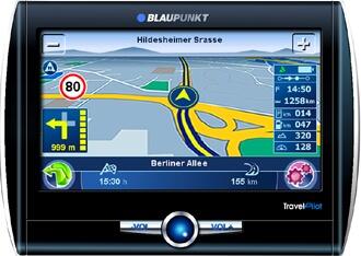 Nytt i höst: Navigatorn läser vägmärken och varnar för kurvor