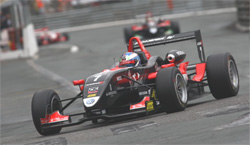 Edoardo Mortara toppar F3 Euro Series