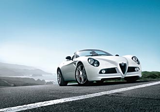 Alfa planerar jubileumsmodell: 8C GTA!