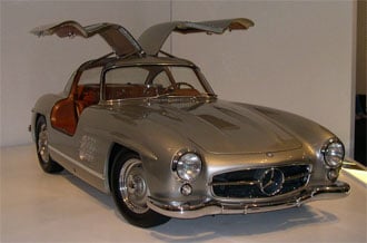 AVSLÖJAD: Mercedes Måsvinge prototyp