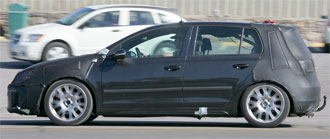 Golf GTI: spionbilder och illustration!