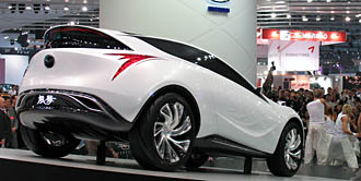 Direkt från Moskva - Mazda Kazamai crossover