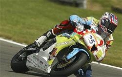 Stigefelts team tog första segern i Supersport-VM