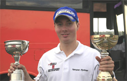 Hampus Rydman är årets Ginetta-mästare