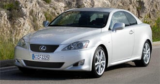 PARIS: Lexus IS 250 som cab!