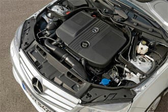 PARIS: Mercedes C som superspardiesel