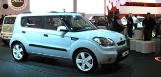 PARIS: Kia visar Soul och dubbelkopplingslåda