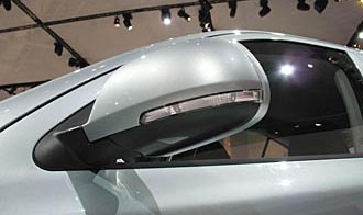 PARIS: Premiär för ansiktslyft Skoda Octavia