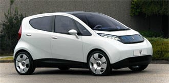 PARIS: Elbilen som går 25 mil per laddning!